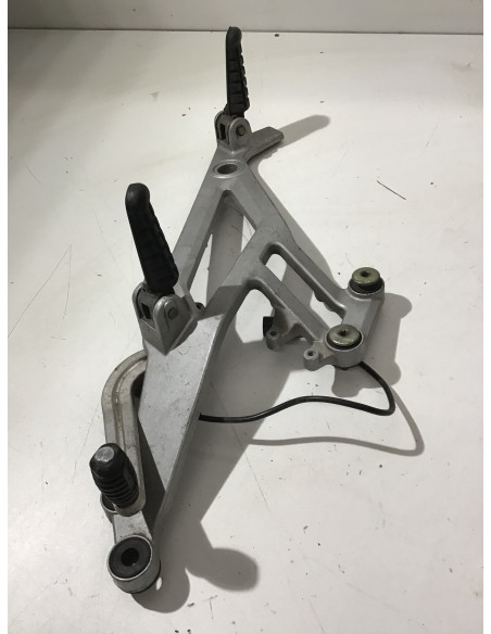 Platine repose-pied droit DUCATI MONSTER 600 - 1994/2001 -