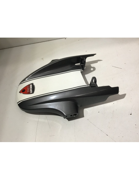 Garde boue arrière DUCATI MONSTER 600 - 1994/2001 - COD 561 1 026 1A