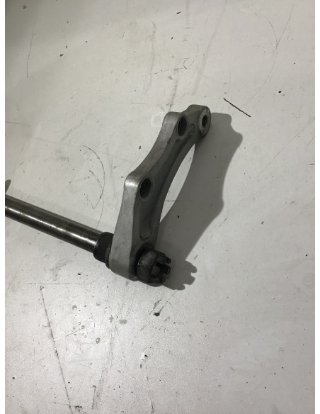 Axe de roue arrière KAWASAKI GTR 1000 - 1986/1993 -