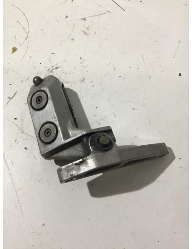 Platine repose-pied avant gauche KAWASAKI GTR 1000 - 1986/1993 -