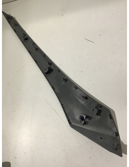 Bas de caisse droit YAMAHA X-MAX 300 - 2018/2022 - BL1-F171M-00