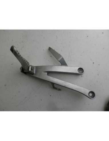 Platine repose-pied arrière droit HONDA CBR RR 600 - 2006 - MFJ-P-R - Occasion