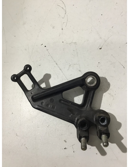 Platine repose-pied avant gauche KTM DUKE 125 - 2017/2020 - Occasion