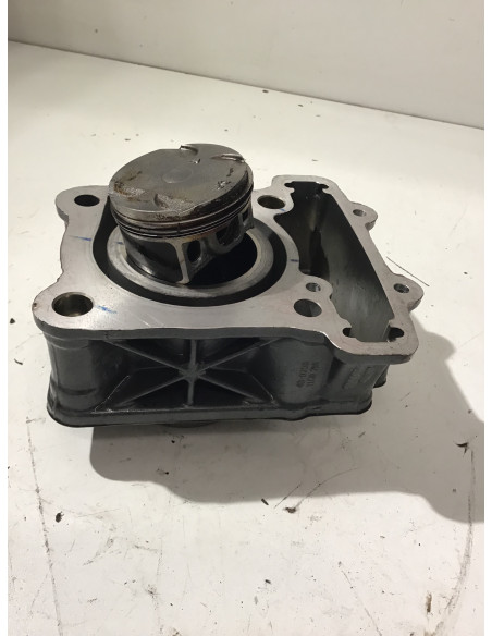 Bloc cylindre et piston KTM DUKE 125 - 2017/2020 - Occasion