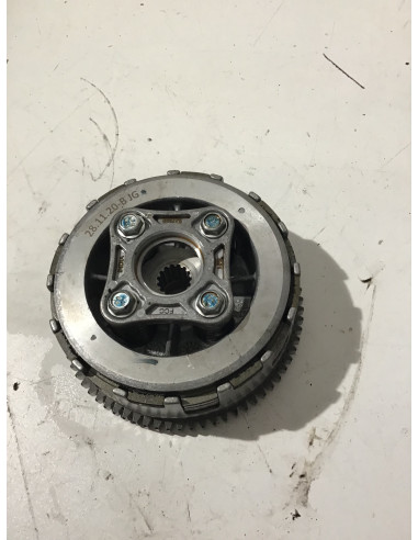 Embrayage KTM DUKE 125 - 2017/2020 - 28.11.20-BLG Occasion
