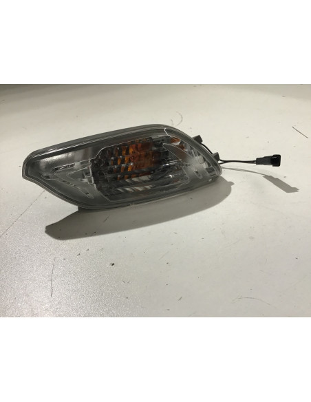 Clignotant avant droit SUZUKI BURGMAN 650 - 2013/2016 - 35601-26J0 Occasion
