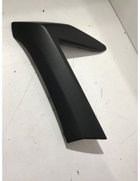 Cache latéral gauche YAMAHA T-MAX 560 - 2025 - BBW-2835U-00 Occasion