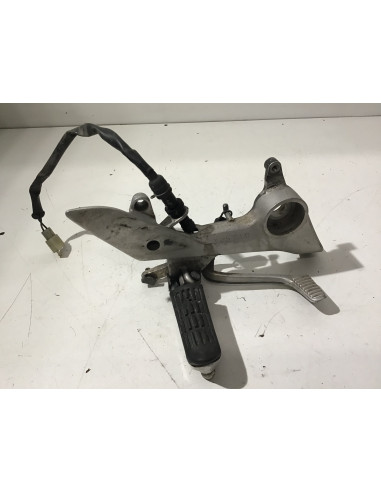 Platine repose-pied avant droit HONDA VFR 800 - 1998/2001 - Occasion