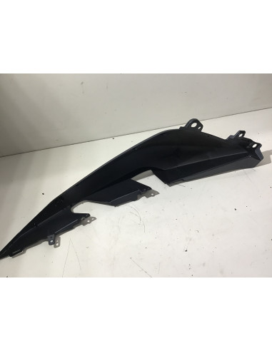 Flanc de selle droit YAMAHA X-MAX 125 - 2018/2022 - BL1-F1741-00 Occasion
