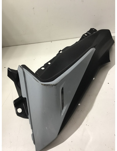 Marche pieds gauche YAMAHA X-MAX 125 - 2023 - bmk-f7481 Occasion