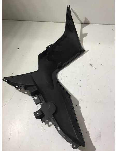 Cache latéral gauche YAMAHA X-MAX 125 - 2018/2022 - BL1-F835J-00 Occasion