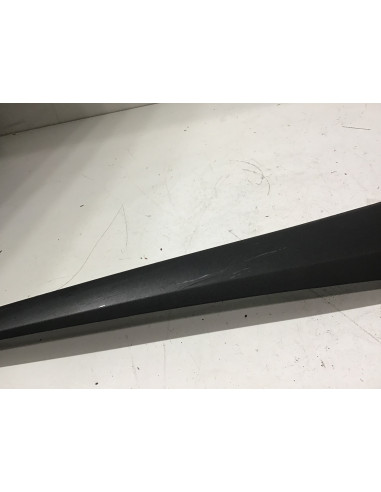 Bas de caisse droit YAMAHA X-MAX 300 - 2018/2022 - BL1-F171M-00 Occasion