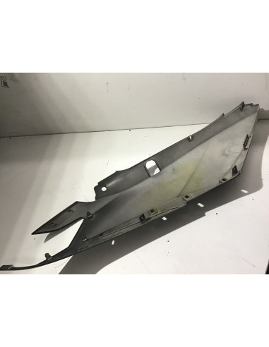 Flanc de selle gauche PEUGEOT METROPOLIS 400 - 2020/2024 - 1179438000