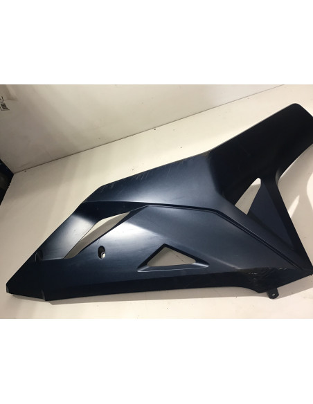 Sabot droit HONDA FORZA 750 - 2021/2024 - 64411-MKV-D000 Occasion