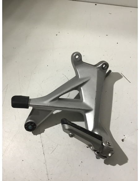 Platine repose-pied arrière droit HONDA VFR 1200 x crosstourer - 20112/2016 - Occasion