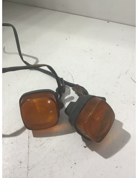 Clignotant (paire) avant HONDA XLR 125 - 1982/1987 - Occasion