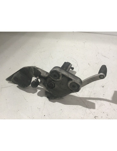 Platine repose-pied gauche YAMAHA FAZER 1000 - 2001/2005 -