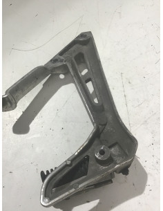 Platine repose-pied arrière gauche YAMAHA FAZER 1000 - 2001/2005 - Occasion 2