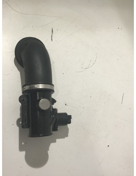 Corps d'injection droit BMW R1200GS 1200 - 2010/2012 - 1354 7705240 Occasion