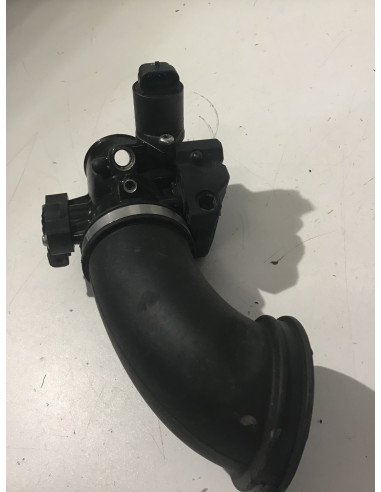 Corps d'injection gauche BMW R1200GS 1200 - 2010/2012 - 7705239 Occasion