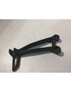 Platine repose-pied arrière gauche YAMAHA MT07 700 - 2022 - Occasion