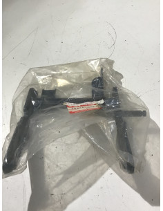 Support béquille SUZUKI STREET MAGIC 50 - 2000 - 42270-0610-000 État Neuf
