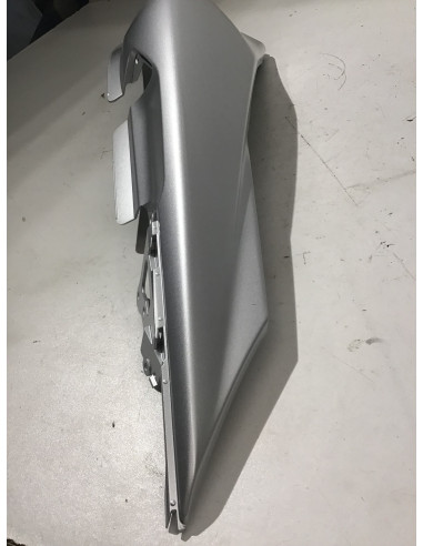 Flanc de selle droit YAMAHA T-MAX 530 - 2017/2018 - BC3-21721-00