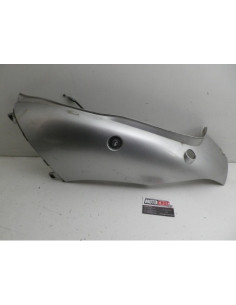 Flanc de selle gauche HONDA NES 125 - 2000-2004 - 83600-KFG-9000