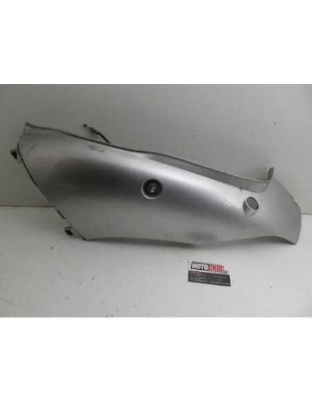 Flanc de selle gauche HONDA NES 125 - 2000-2004 - 83600-KFG-9000