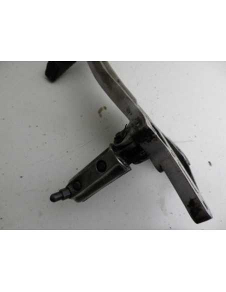 Platine repose-pied gauche HONDA HORNET 600 PC36A - 2003-2005 - Occasion