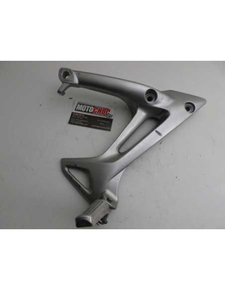 Platine repose-pied avant droit HONDA VFR VTEC 800 RC46C