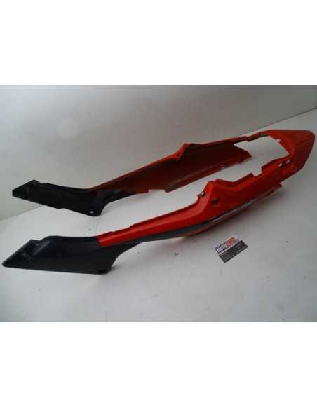 Flanc de selle HONDA CBR 125 JC39A - 83640-KPPA-9010 / 83540-KPPA-9010