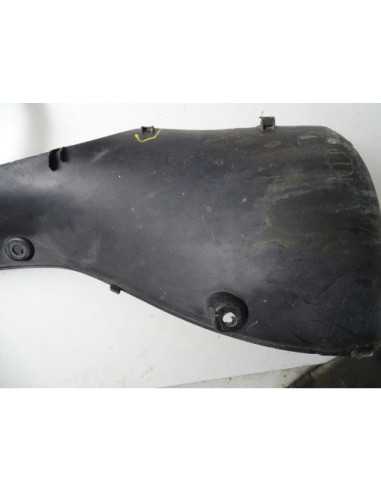 Tablier intérieur APRILIA SCARABEO 500 - 2002 - Occasion - état moyen