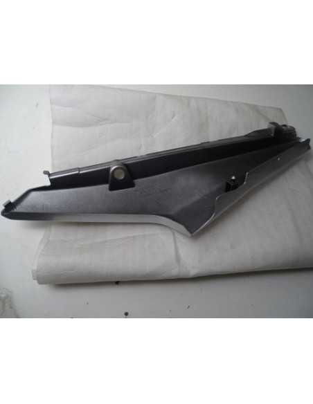 Flanc de selle gauche SUZUKI DL V-STROM 1000 - 2002-2006 - 45512-06G00 - État neuf