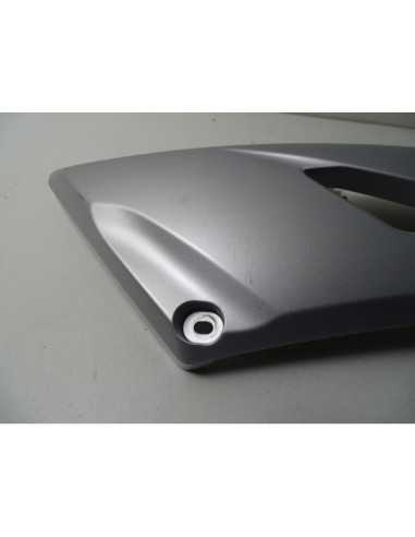 Cache latéral droit YAMAHA X-MAX 125 - 2017 - B74-F1721-00-P1 - Occasion