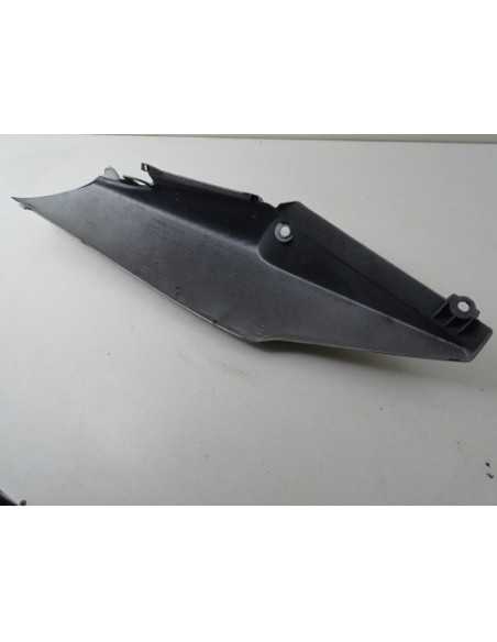 Flanc de selle gauche HONDA CBF 600 - 2004 - 77320-MERA-D000 - Occasion - état moyen