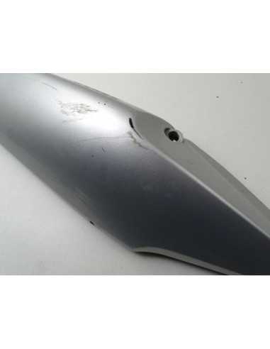 Flanc de selle droit HONDA CBF 600 - 2004 - 77310-MERA-D000 - Occasion