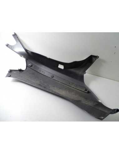 Flanc de selle droit PIAGGIO X-EVO 125 - 2004 - Occasion