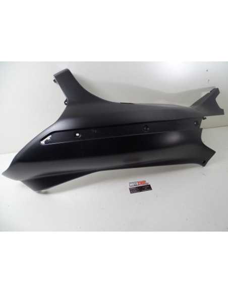 Flanc de selle droit PIAGGIO X8 125 - 2003-2012 - 62025150NI