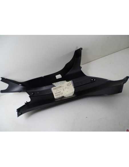 Flanc de selle droit PIAGGIO X8 125 - 2003-2012 - 62025150NI - Occasion - très bon état