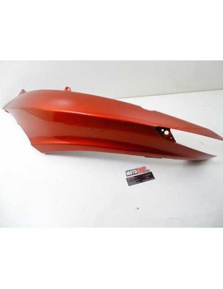 Flanc de selle gauche PIAGGIO MP3 125 - 2012 - DIS.657380