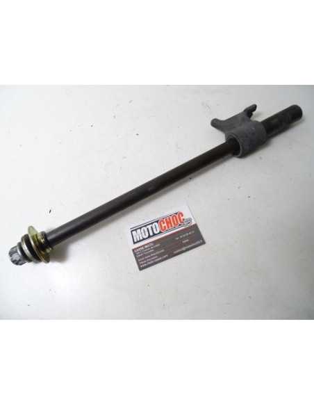 Axe de roue arrière YAMAHA T-MAX 500 - 2006