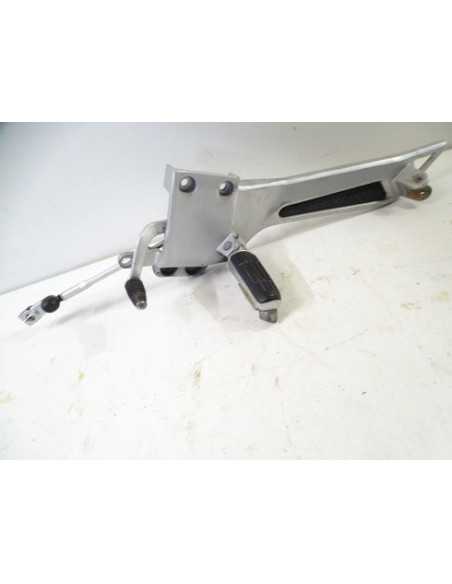 Platine repose-pied gauche YAMAHA FJR 1300 - 2008 - 3P6