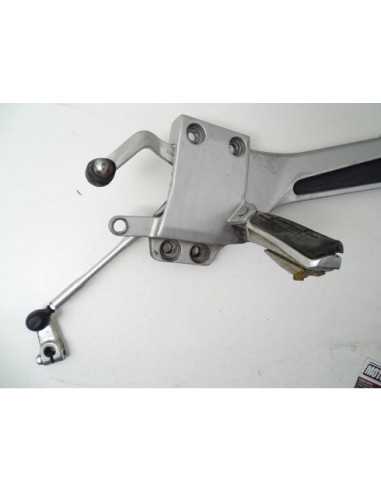 Platine repose-pied gauche YAMAHA FJR 1300 - 2008 - 3P6