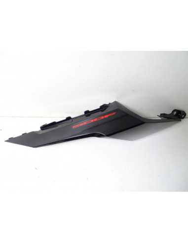 Flanc de selle droit HONDA CBF 500 - 2016 - 77241-MJW-J000