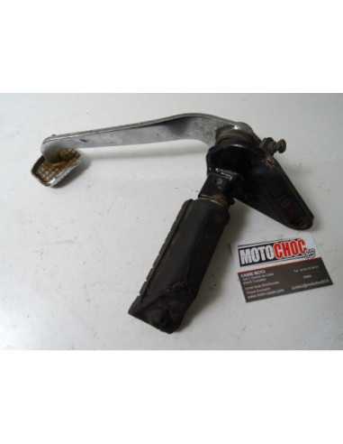 Platine repose-pied avant gauche SUZUKI MARAUDER 125 - Occasion