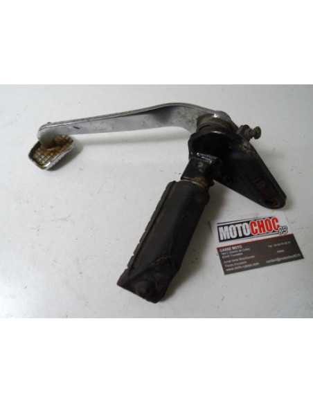 Platine repose-pied avant gauche SUZUKI MARAUDER 125 - Occasion