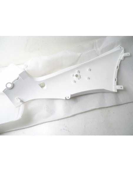 Flanc de selle gauche HONDA NES 125 - 2000-2004 - 83600-KGF-900ZE - État neuf