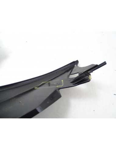 Flanc de selle gauche SUZUKI BURGMAN 400 - 2007 - 47211-05H (L) - Occasion - état moyen