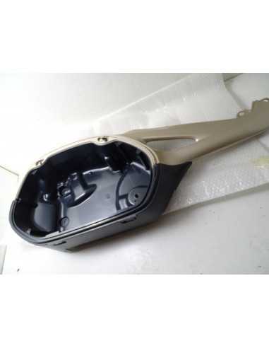 Flanc de selle droit HONDA DEAUVILLE 650 - 1999 - 77220-MBL-610ZB